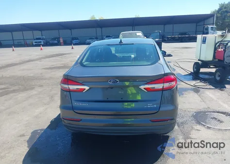 2019 Ford Fusion Hybrid Se z USA, uszkodzony, nr VIN 3FA6P0LU2KR256671